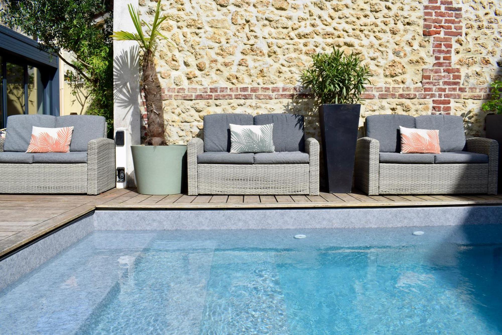 Le Trophee Boutique Hotel Spa- La Loggia Appart'Hotel Deauville Exterior photo